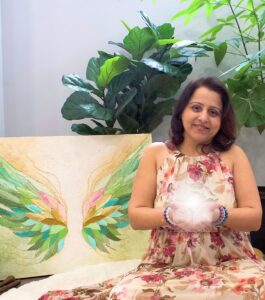 Pooja Grover - Reiki Grand Master Teacher, Spiritual Mentor & Art Therapist